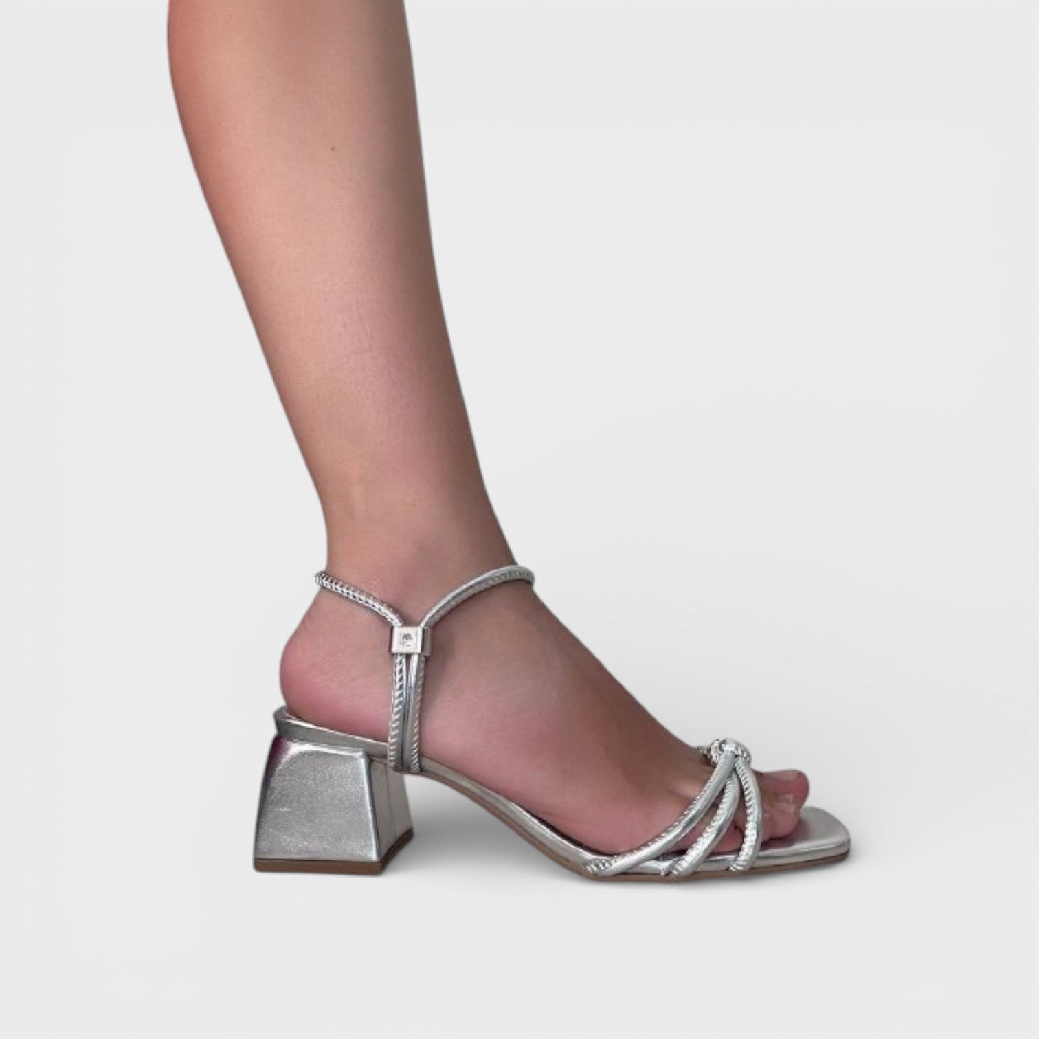 Sandália salto bloco baixo Lima Shoes