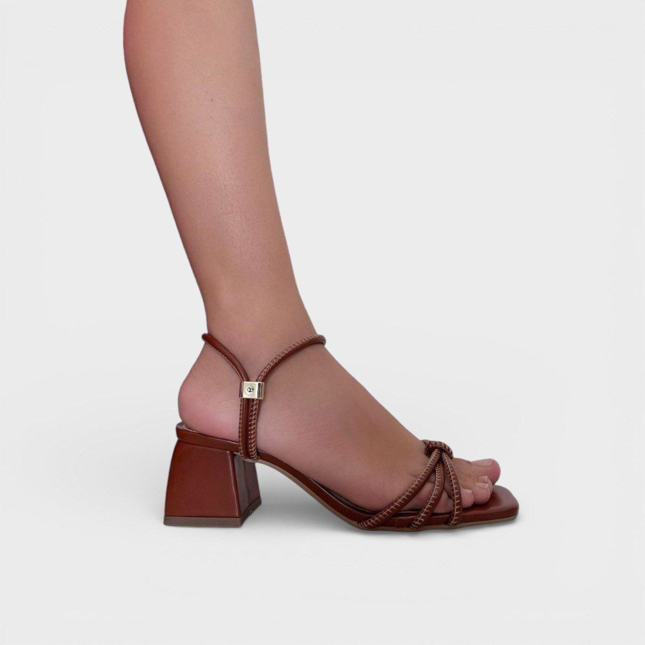 Sandália salto bloco baixo Lima Shoes